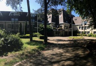 Fletcher Hotel Restaurant Epe-Zwolle has Balcony rooms