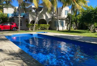 Vara vara Private luxury villa has Balcony rooms