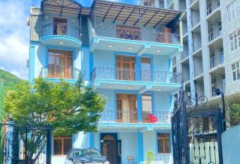 Mareti777 has Balcony rooms