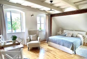 Dobr     asy - Studio I. has Balcony rooms