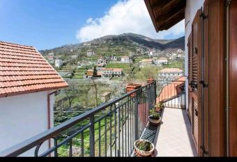 Le Sorgenti nice apartment in Agerola has Balcony rooms