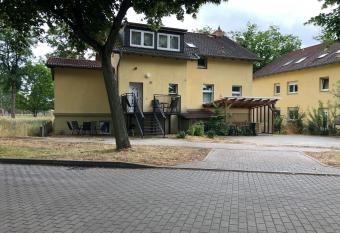 (null) allows 18 year olds to book a room