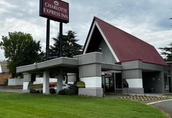 Loyalty Inn Charlotte Airport has Smoking rooms