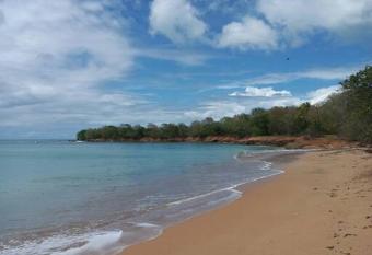 Appartement - Sainte Rose has Balcony rooms