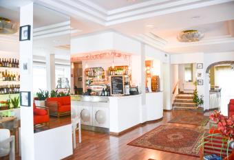 Hotel Vergilius has Balcony rooms