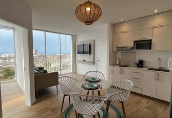 Acogedor departamento en Punta blanca allows 18 year olds to book a room