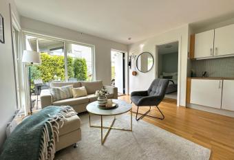 Nes  ya Apartment has Balcony rooms