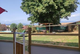 Chez Nono et V  ro has Balcony rooms