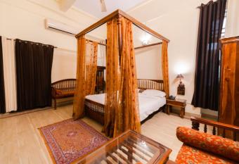 Marvel umed A unit of sisodia Hotel & Resorts allows 18 year olds to book a room