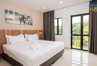 Damai Laut Escape by Perfect Host has Balcony rooms