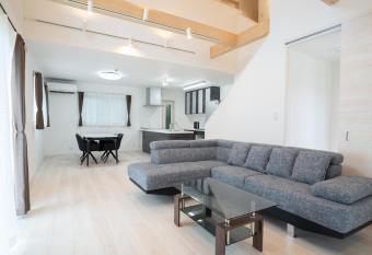 Comfy Resort Villa Onna has Balcony rooms