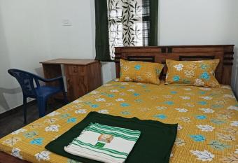BHASURI SERVICED VILLA has Balcony rooms