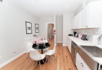 Home away home has Balcony rooms