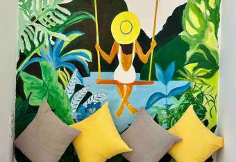 Melo Cottage allows 18 year olds to book a room