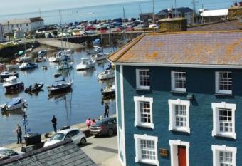 Hive Townhouse allows 18 year olds to book a room