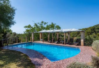 Ses Solls has Balcony rooms