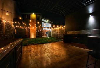 Casa Akbal Puebla has rooms with a private hot tub