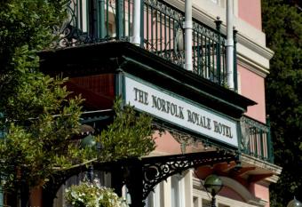 Norfolk Royale Hotel allows 18 year olds to book a room
