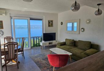 CroaSea has Balcony rooms