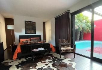 La Maison Courtois allows 18 year olds to book a room