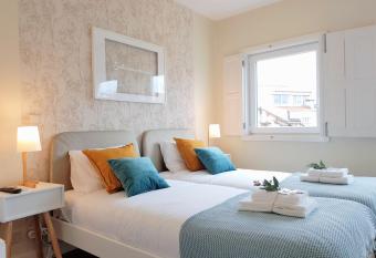 Braga Bells Guesthouse has Balcony rooms