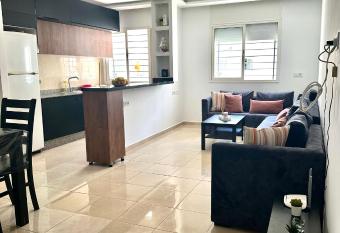 chez mehdi has Balcony rooms