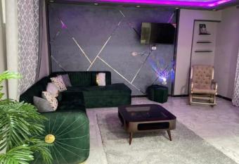                                      has rooms with a private hot tub