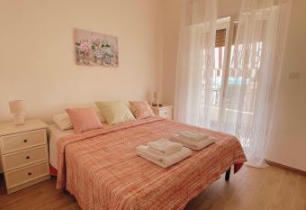 Appartamento Corallo Rosso e Stella Blu has Balcony rooms