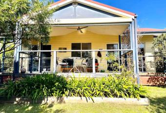 Bello Cottage has Balcony rooms