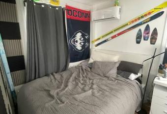 Cute house by Coventry Lake allows 18 year olds to book a room