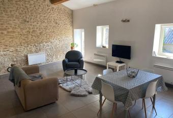 G  te    Upie (Dr  me) has Balcony rooms