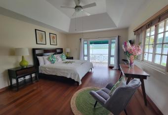 Passion Sea Villa allows 18 year olds to book a room