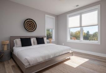 Piedmont Place Suite 402 Modern Apartment in Heart of Crozet has Balcony rooms