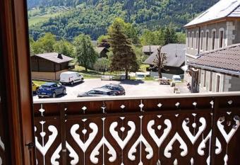 La Chamade has Balcony rooms