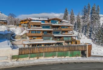 Kitzb  heler Alpenlodge Top A8 has Balcony rooms