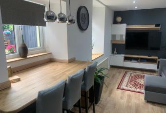 51 Innes Street Apartment allows 18 year olds to book a room