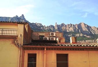 piso con desayuno incluido y vistas a la monta  a. has Balcony rooms
