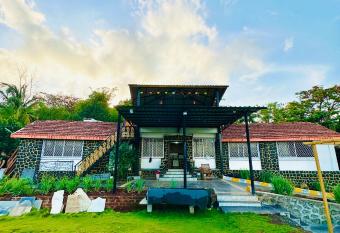 Panshet lake view villa by Maharashtra Camper   s has Balcony rooms