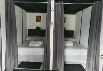 The hostal pub allows 18 year olds to book a room