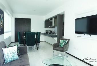 Ten el mejor descanso en departamento de LUJO a 5 minutos de la CAPU allows 18 year olds to book a room