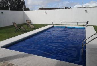 Hermosa Casa Alberca Climatizada por Paneles Solares has Balcony rooms