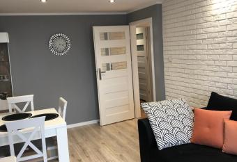 Mieszkanie w   cis  ym centrum E  ku has Balcony rooms