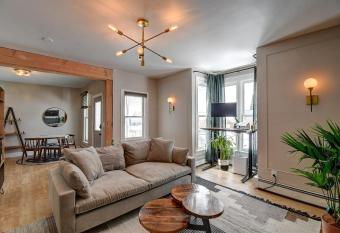 Stylish 1BR Airbnb in Leadville with Mountain Views - Near Skiing - Pets okay allows 18 year olds to book a room