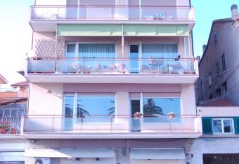 Il Ponentino b&b has Balcony rooms