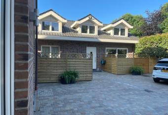 Hallo Maastricht B&B Fientje de luxe allows 18 year olds to book a room