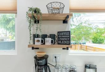 Wren Home & Guest House allows 18 year olds to book a room