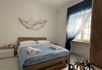 Il Nodo allows 18 year olds to book a room