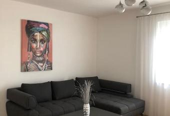 Apartman Frodo has Balcony rooms