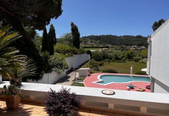 Casa Veiga has Balcony rooms