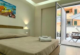 Perle di Sicilia has Balcony rooms